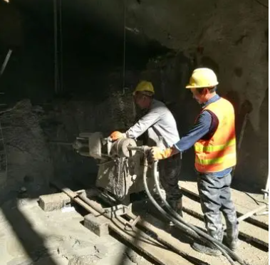 向阳街道水下抗分散灌浆料特点 水下不分散注浆料介绍